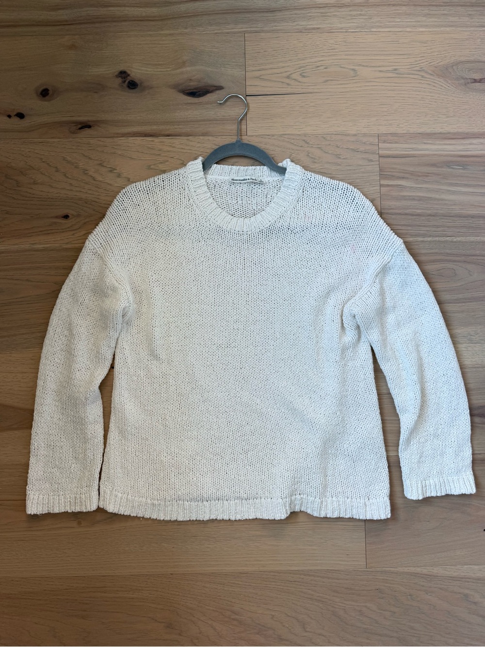 Abercrombie & Fitch Knit Lightweight Sweater